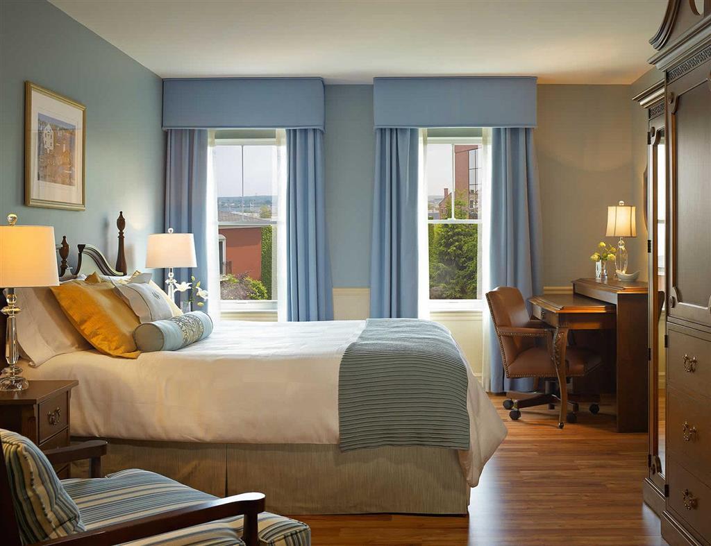 Portland Harbor Hotel Room photo