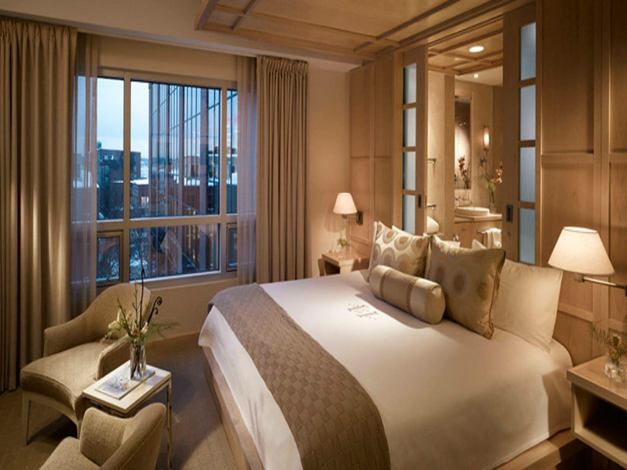 Portland Harbor Hotel Room photo
